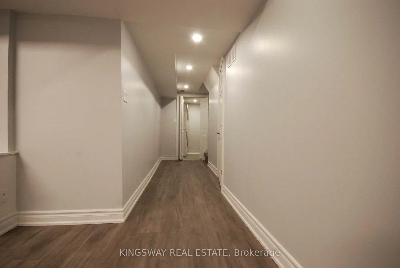 1009, Raintree, Lorne Park, Mississauga