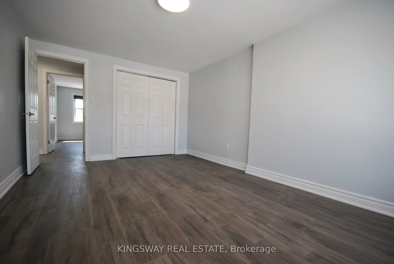 1009, Raintree, Lorne Park, Mississauga