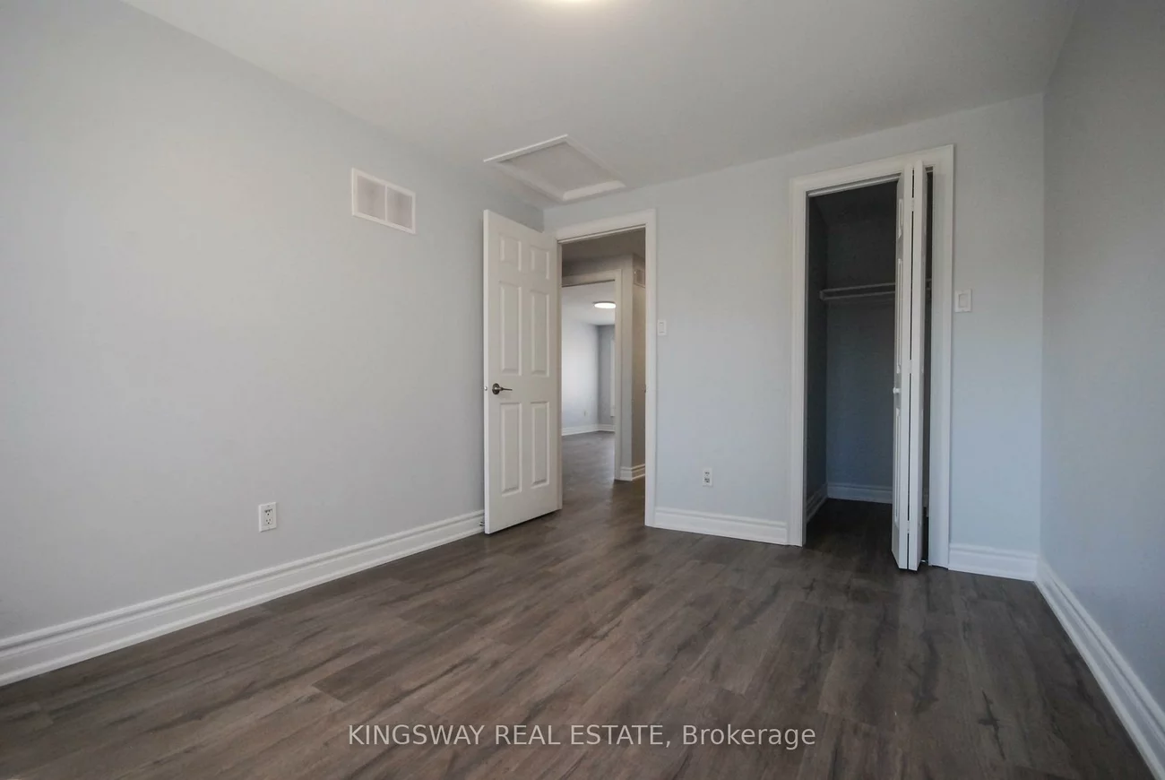 1009, Raintree, Lorne Park, Mississauga