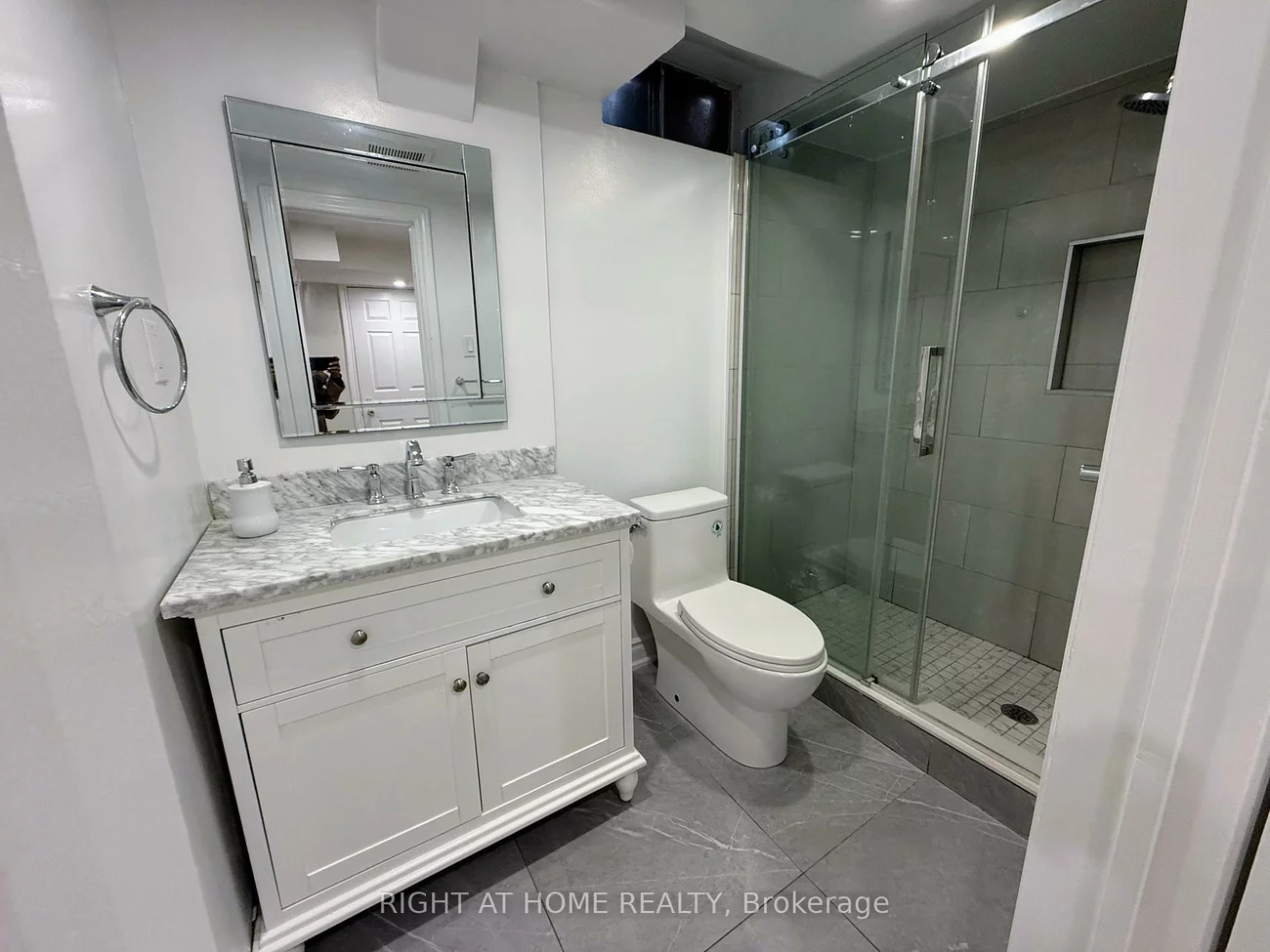 3419, Dovetail, Erin Mills, Mississauga