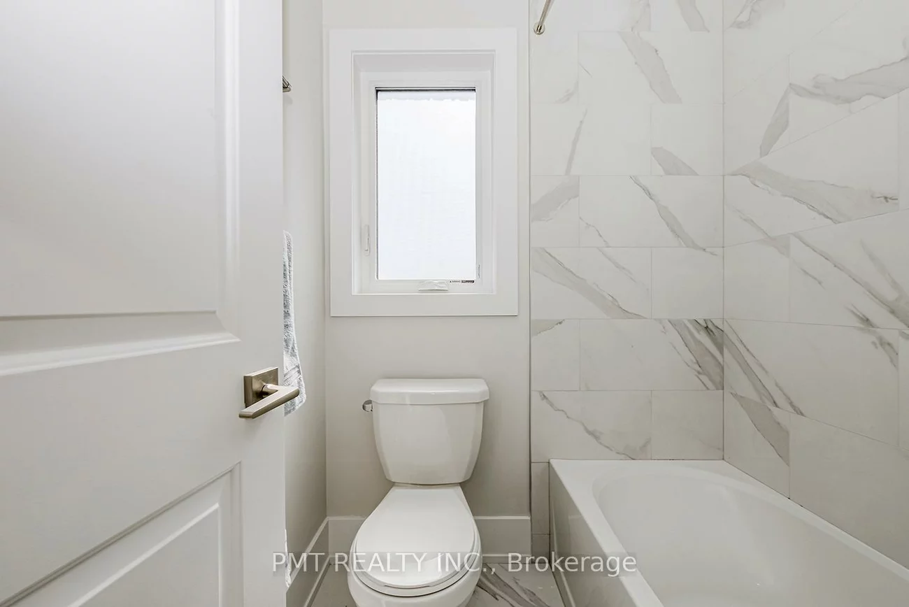 955, Eighth, Lakeview, Mississauga