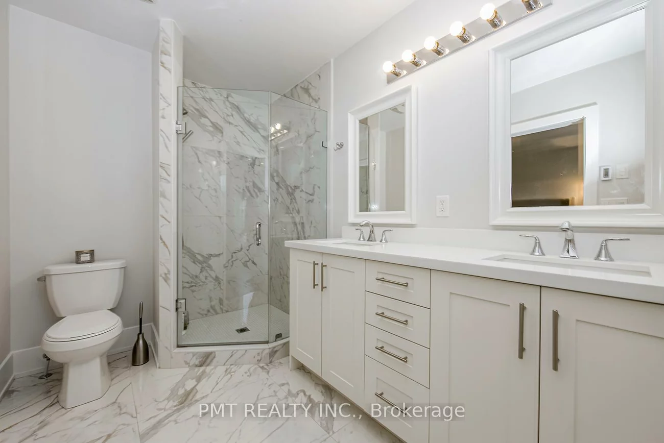 955, Eighth, Lakeview, Mississauga