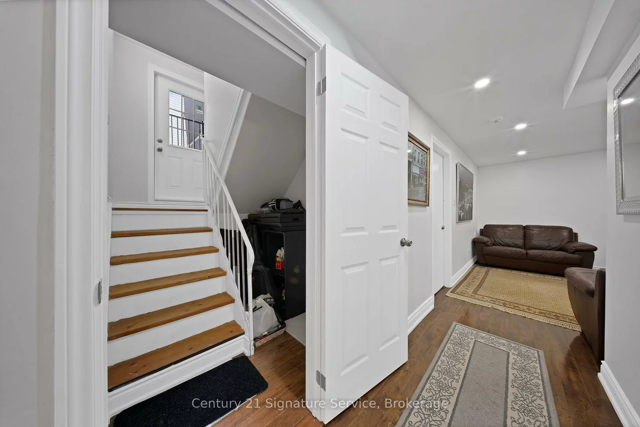 6357, Neuchatel, Meadowvale, Mississauga