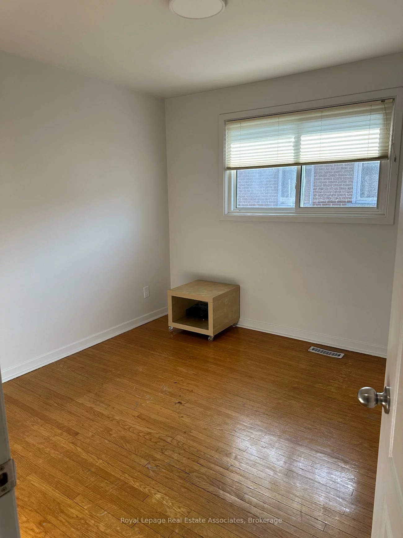 1590, Coram, Dixie, Mississauga