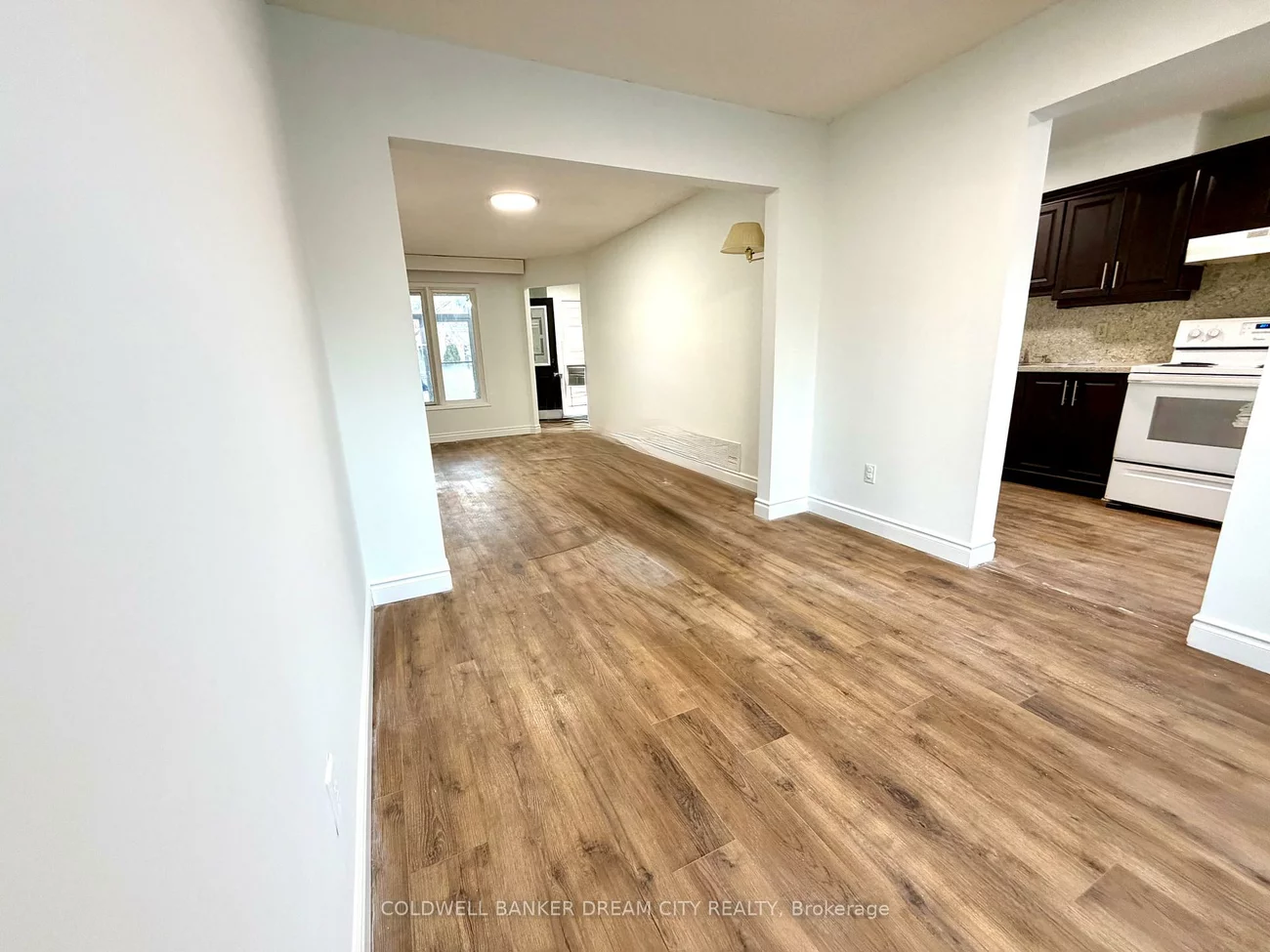 1031, Blizzard, East Credit, Mississauga