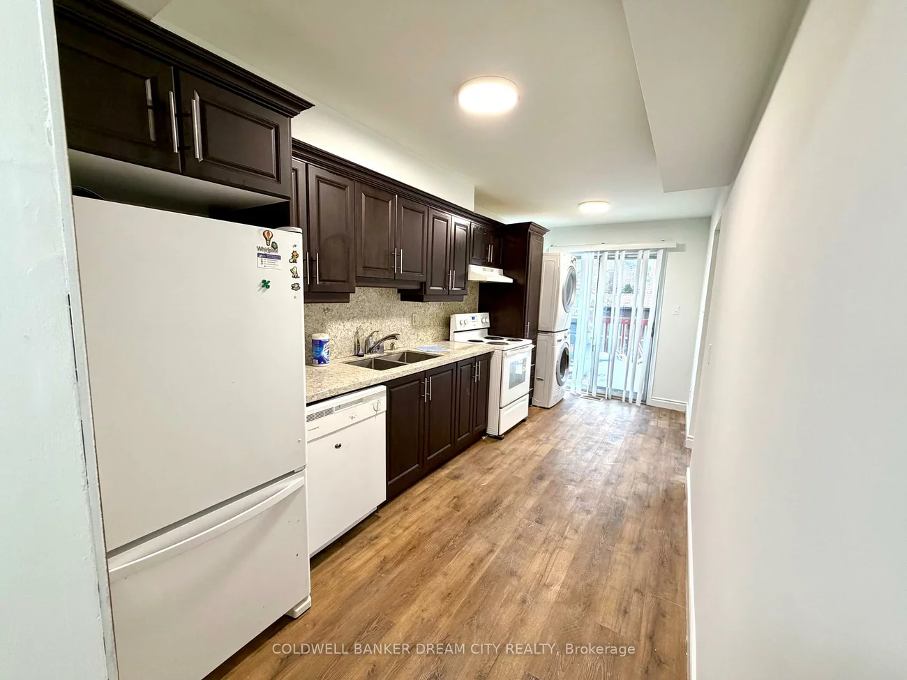 1031, Blizzard, East Credit, Mississauga