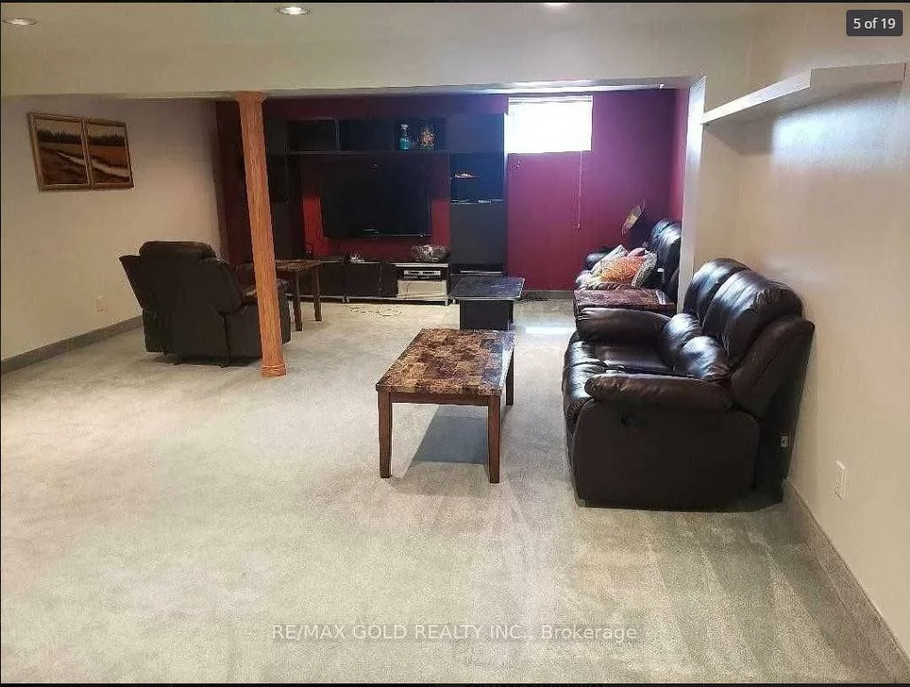 142, Whitchurch, Cooksville, Mississauga