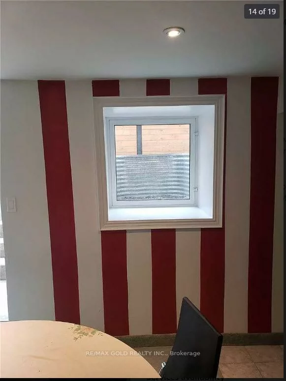 142, Whitchurch, Cooksville, Mississauga