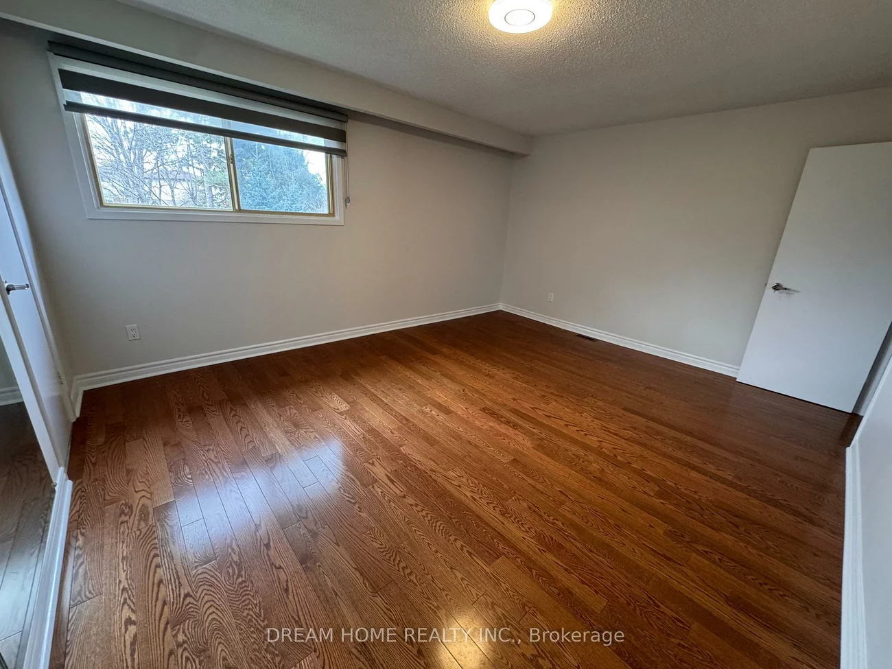 2838, Kingsberry, Cooksville, Mississauga