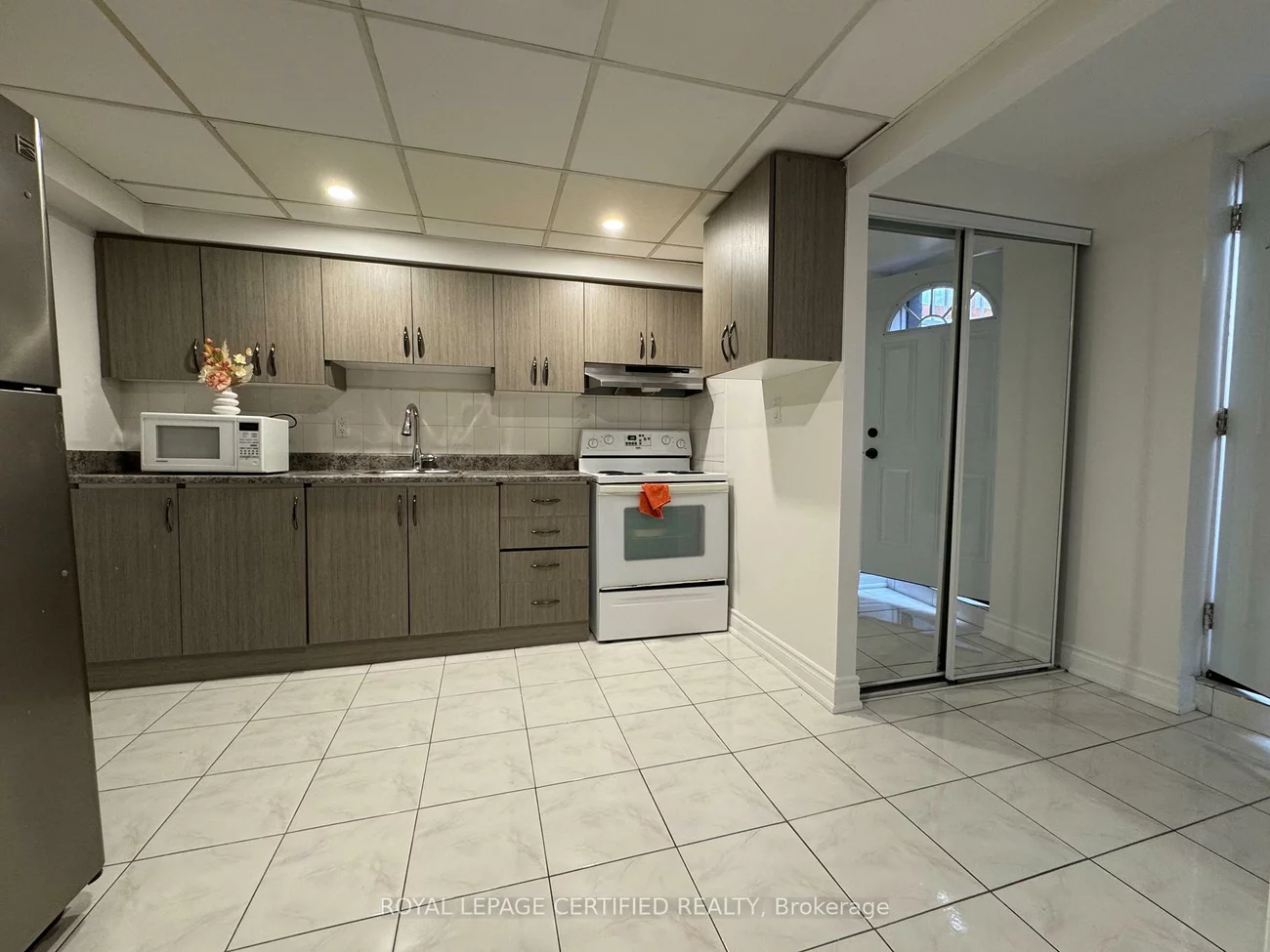 3574, Italia, Fairview, Mississauga