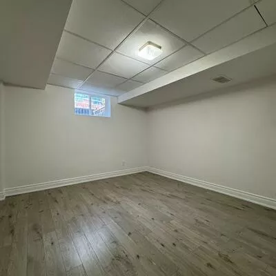 3574, Italia, Fairview, Mississauga