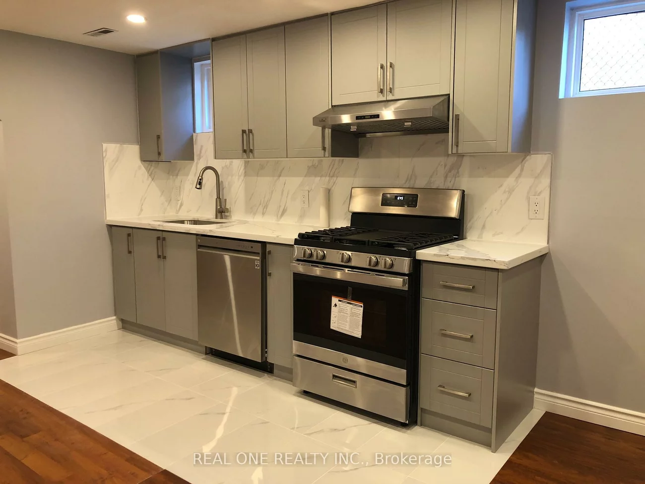 1161, Shadeland, Erindale, Mississauga