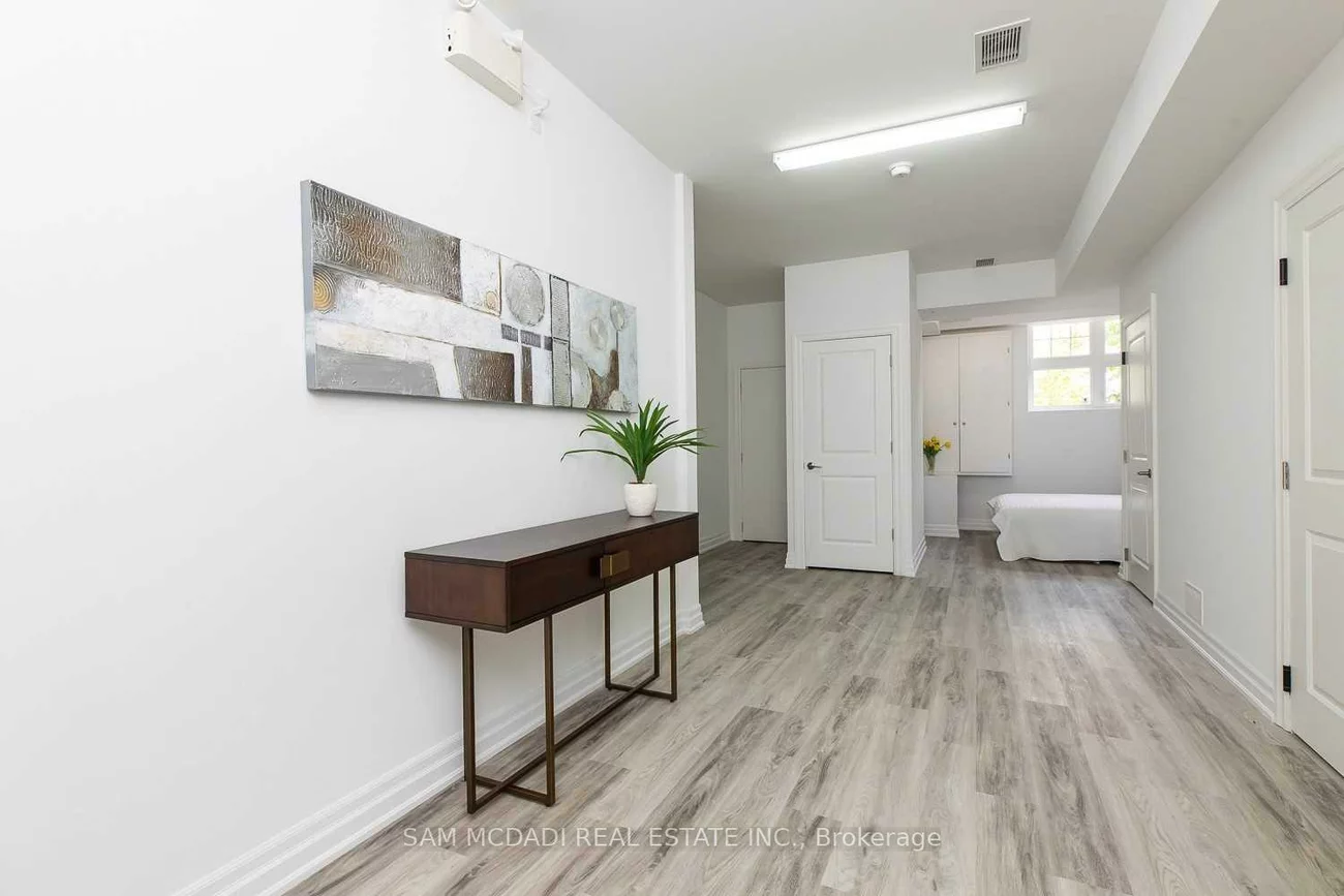 126B, Church, Streetsville, Mississauga