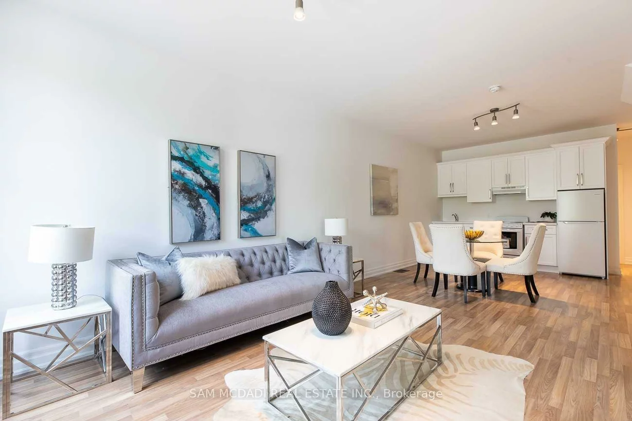 126B, Church, Streetsville, Mississauga