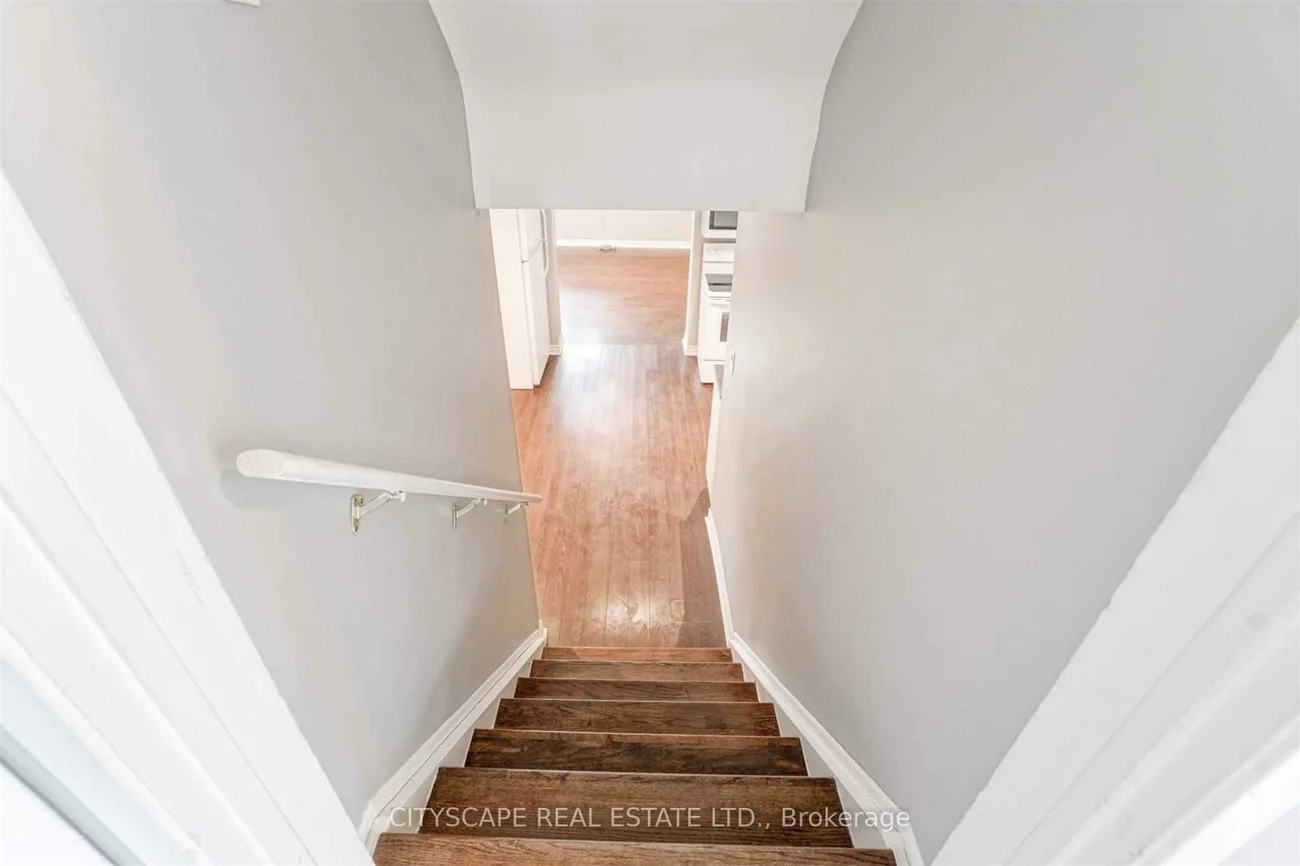 1166, Shadeland, Erindale, Mississauga