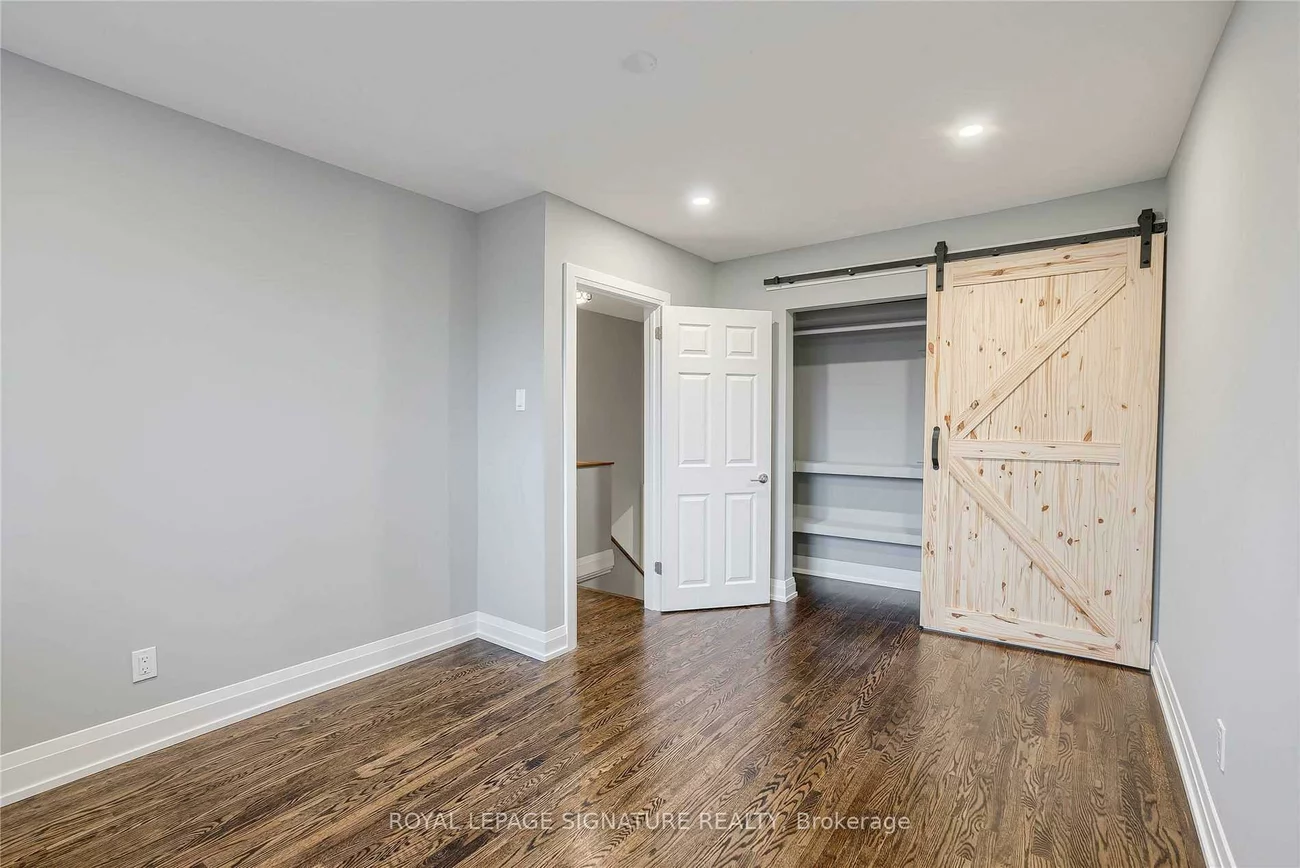 2545, Padstow, Clarkson, Mississauga