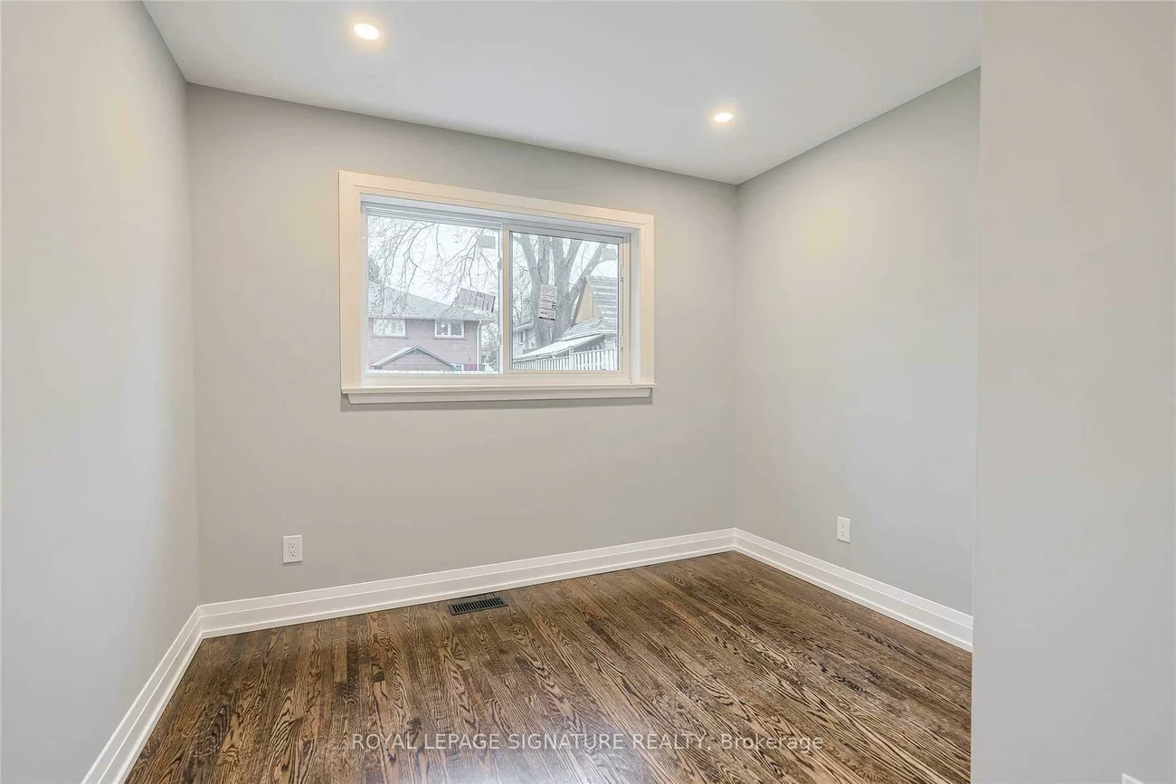 2545, Padstow, Clarkson, Mississauga