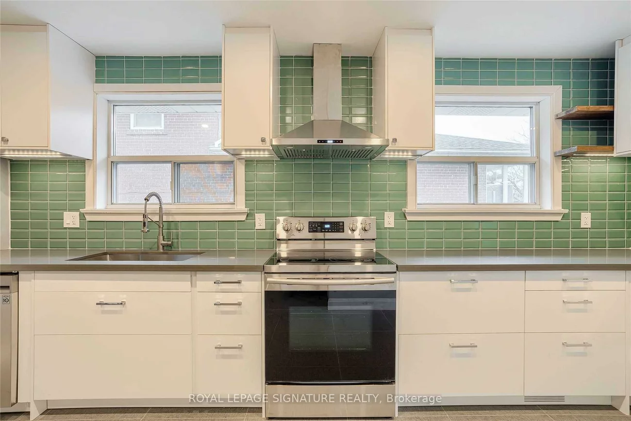 2545, Padstow, Clarkson, Mississauga