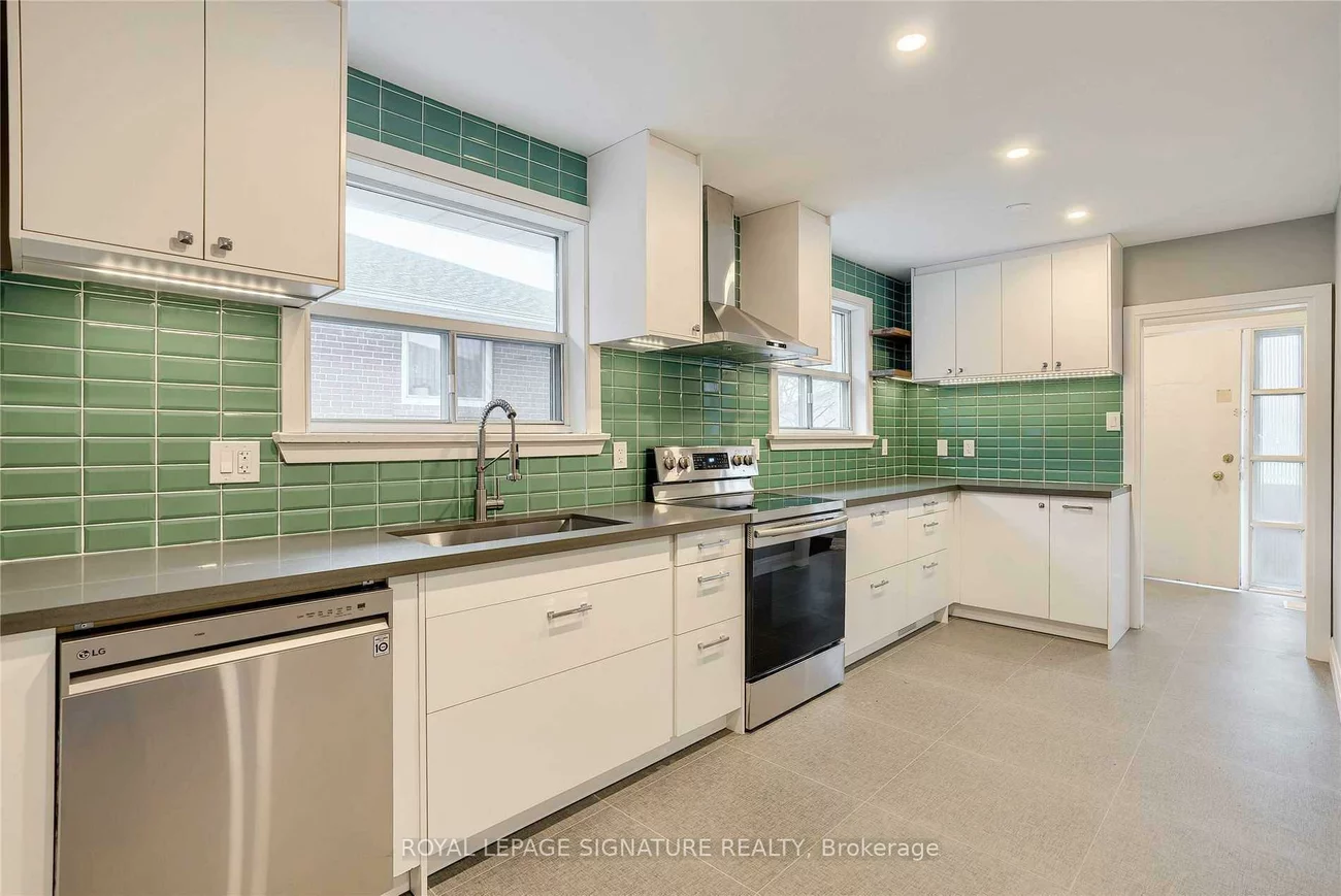 2545, Padstow, Clarkson, Mississauga