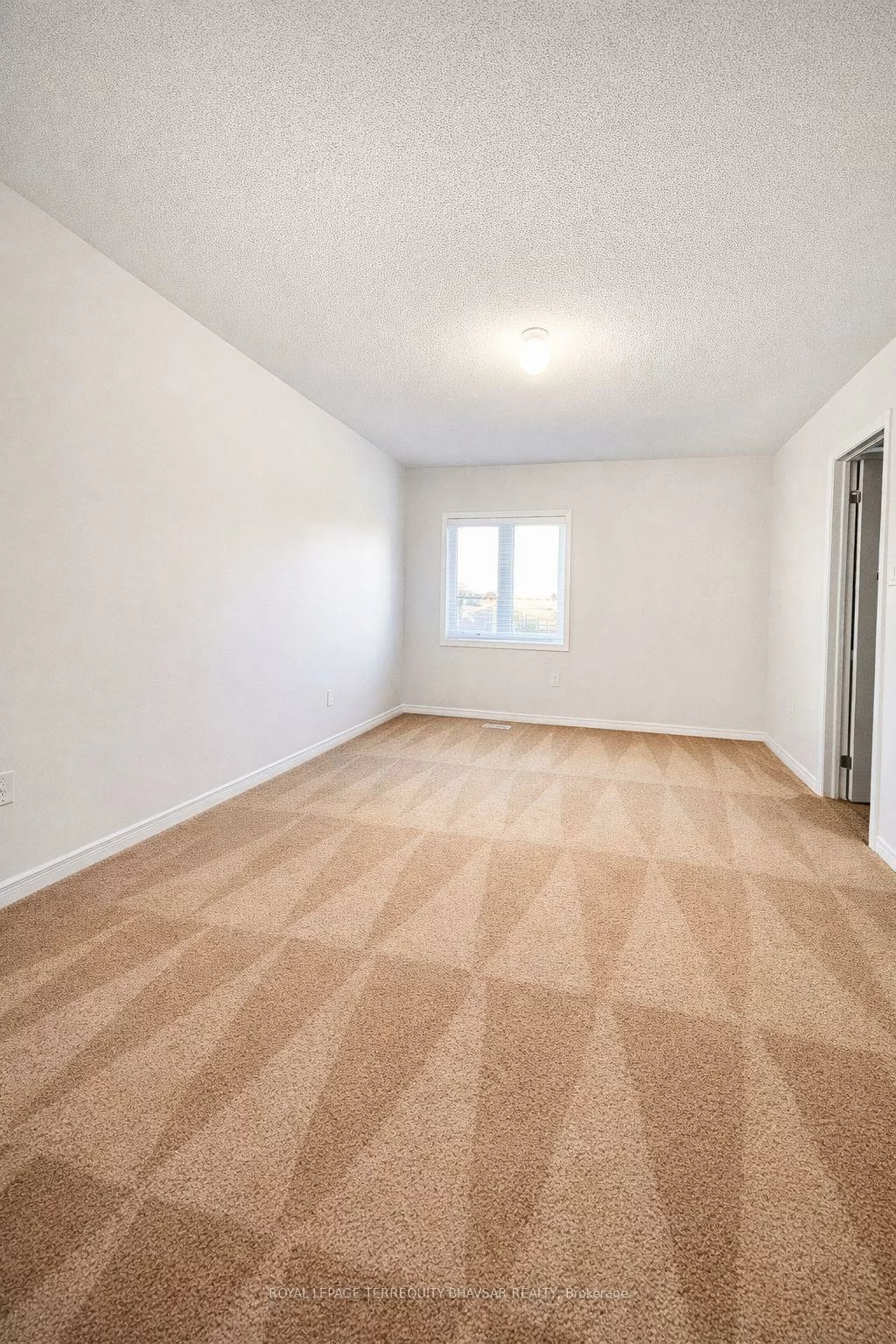 902, Francine, East Credit, Mississauga