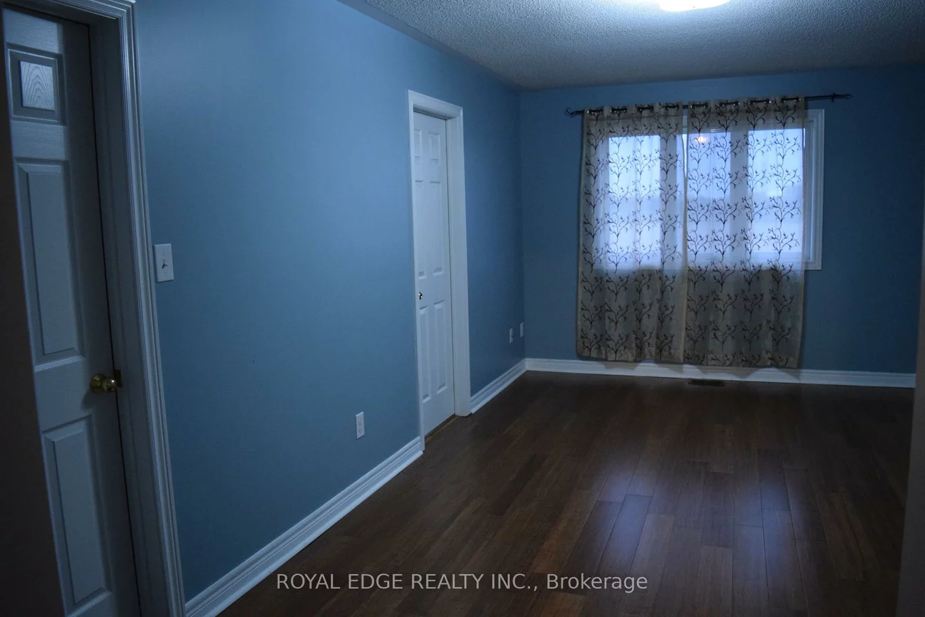 7435, Saint Barbara, Meadowvale, Mississauga