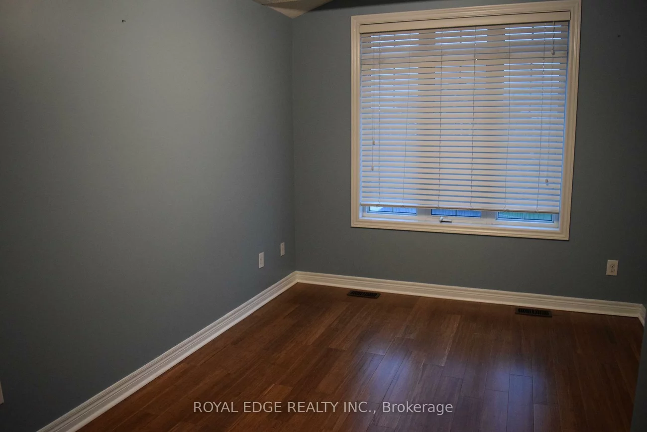 7435, Saint Barbara, Meadowvale, Mississauga