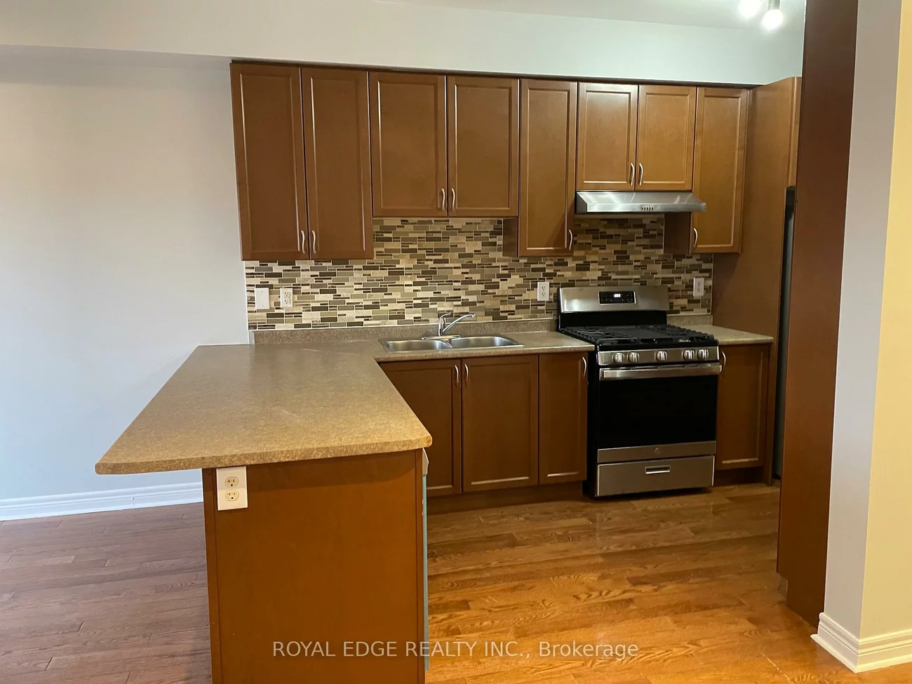 7435, Saint Barbara, Meadowvale, Mississauga