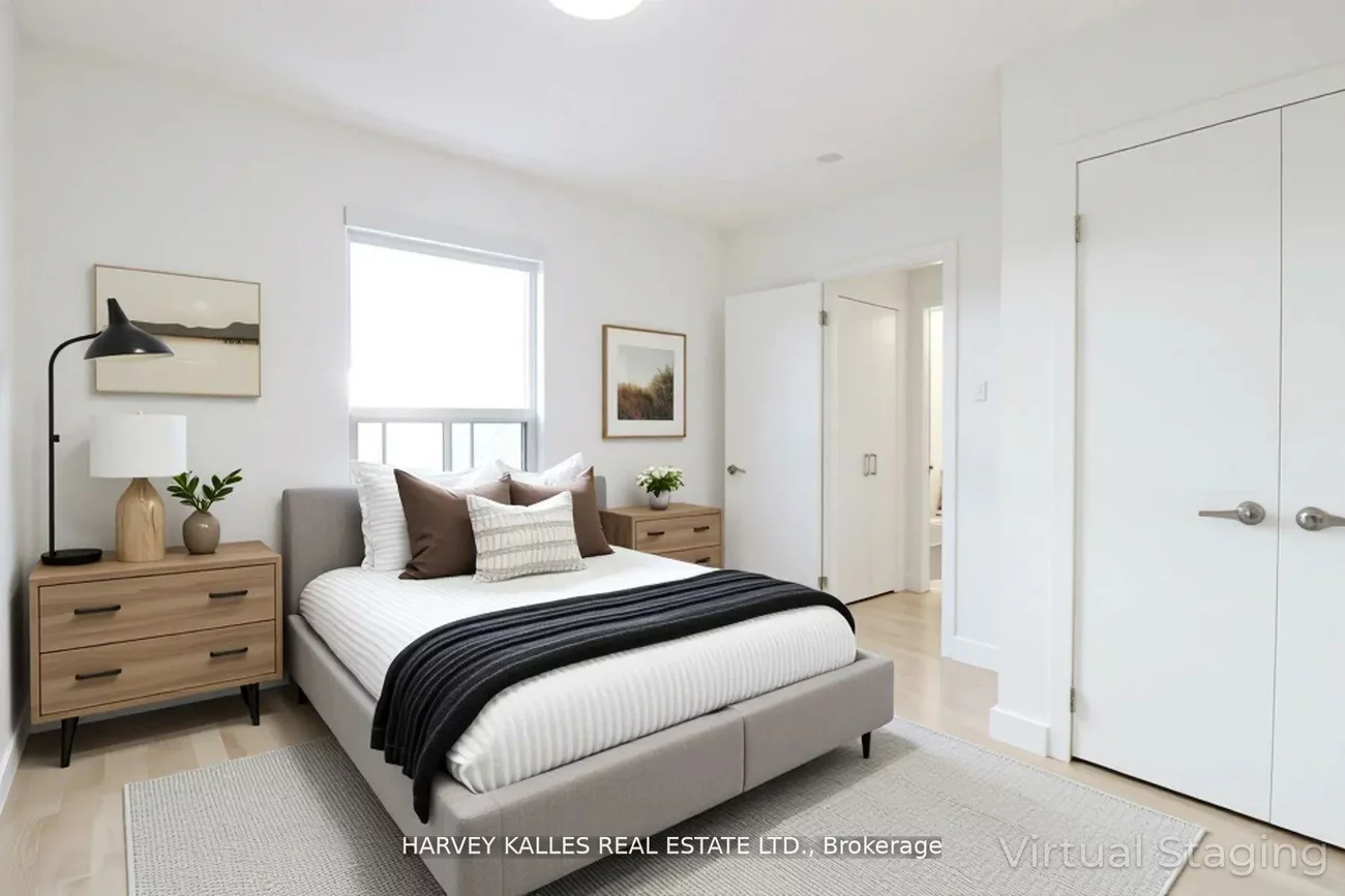 4, Benson, Port Credit, Mississauga