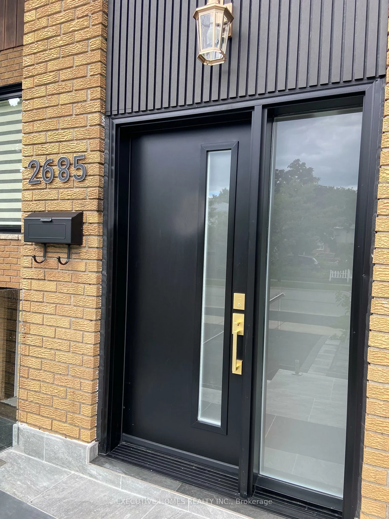 2685, Windjammer (Main), Erin Mills, Mississauga