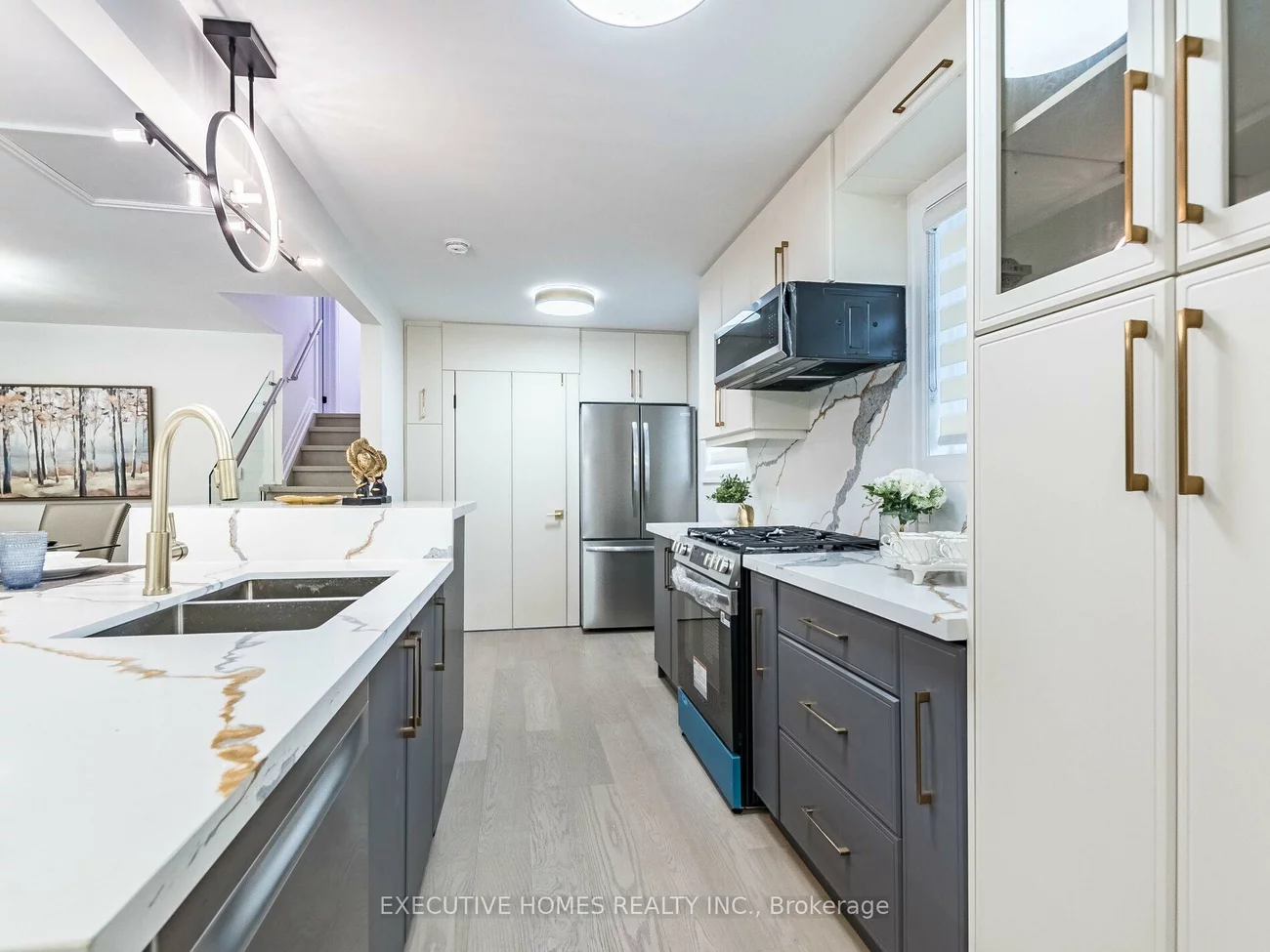 2685, Windjammer (Main), Erin Mills, Mississauga