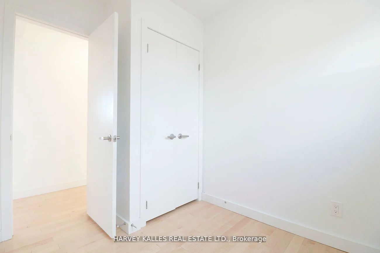 4, Benson, Port Credit, Mississauga