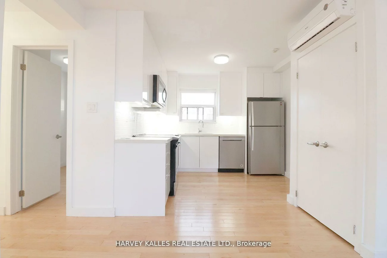 4, Benson, Port Credit, Mississauga