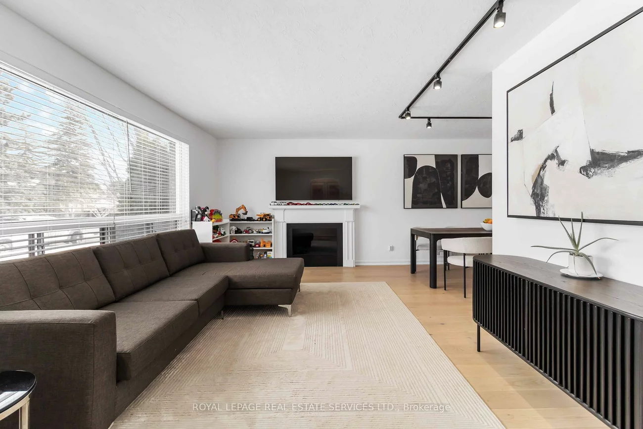 2046, Redan, Lakeview, Mississauga