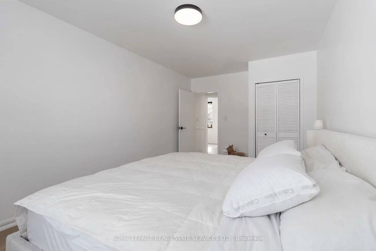 2046, Redan, Lakeview, Mississauga