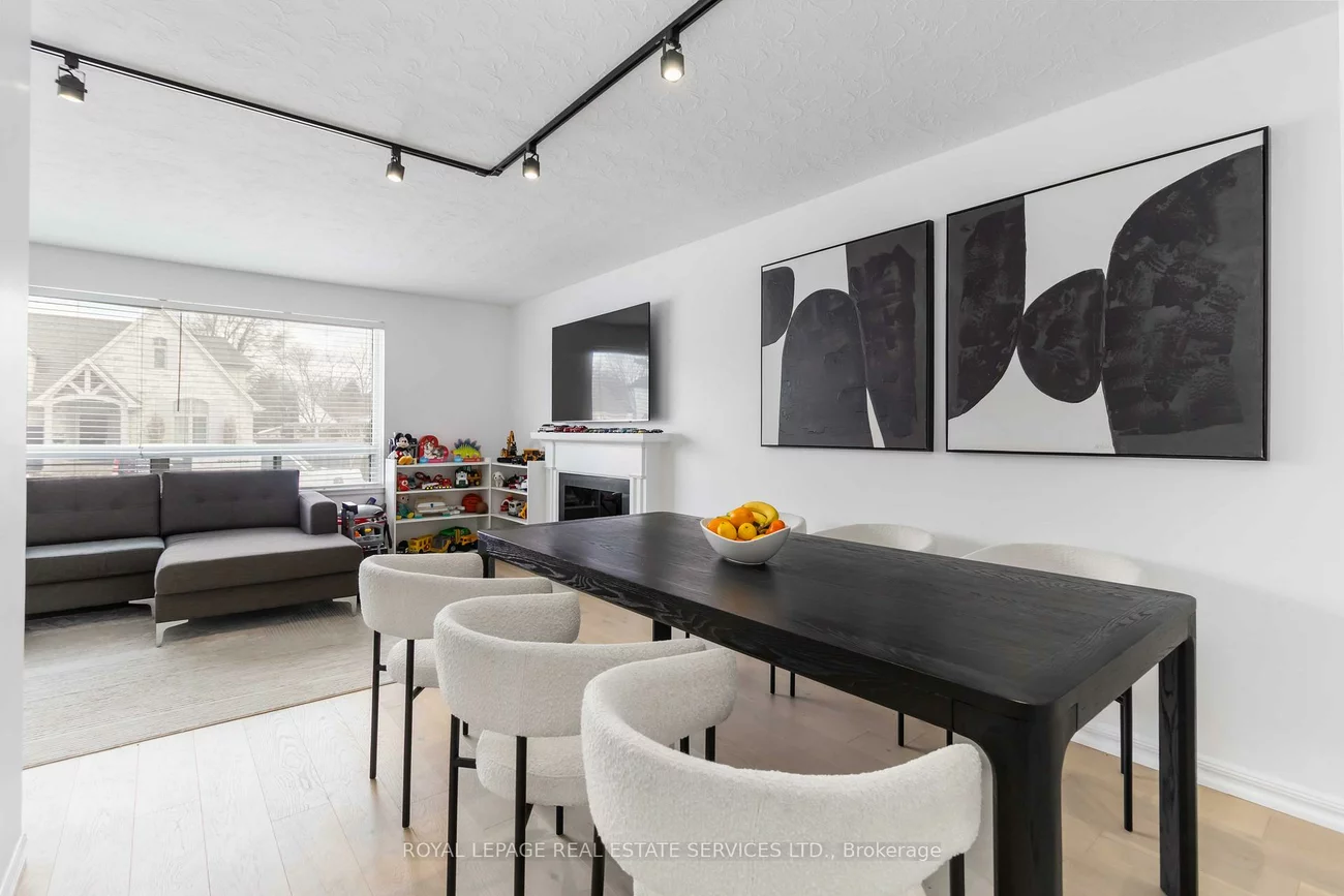 2046, Redan, Lakeview, Mississauga