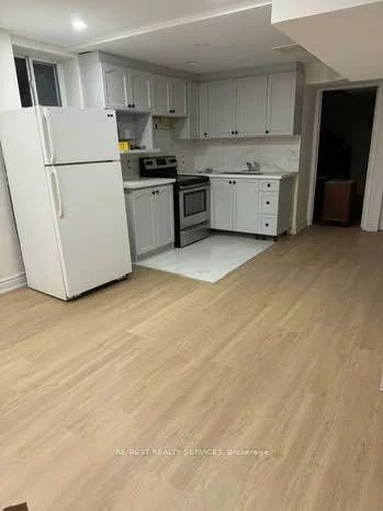 7432, Magistrate, Meadowvale Village, Mississauga