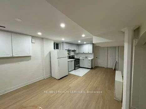 7432, Magistrate, Meadowvale Village, Mississauga