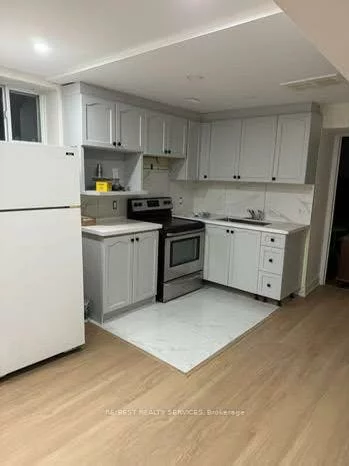 7432, Magistrate, Meadowvale Village, Mississauga