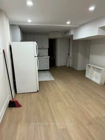 7432, Magistrate, Meadowvale Village, Mississauga