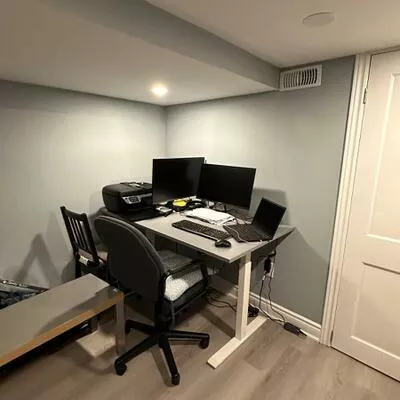 293, Kingsbridge Garden, Hurontario, Mississauga