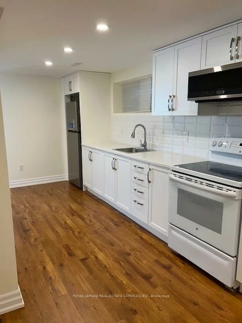 2100, Lorelei, Cooksville, Mississauga