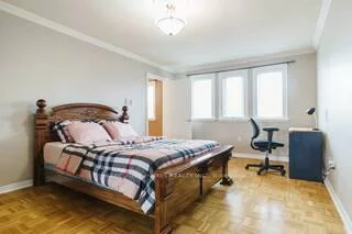 4562, Penhallow, Creditview, Mississauga