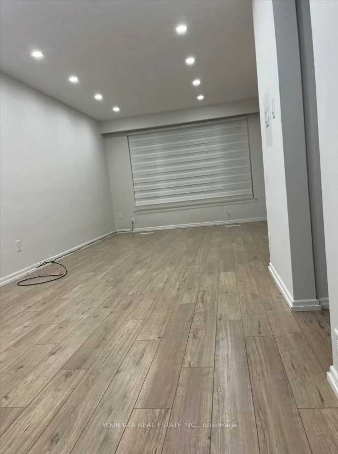 1867, Sandgate, Clarkson, Mississauga