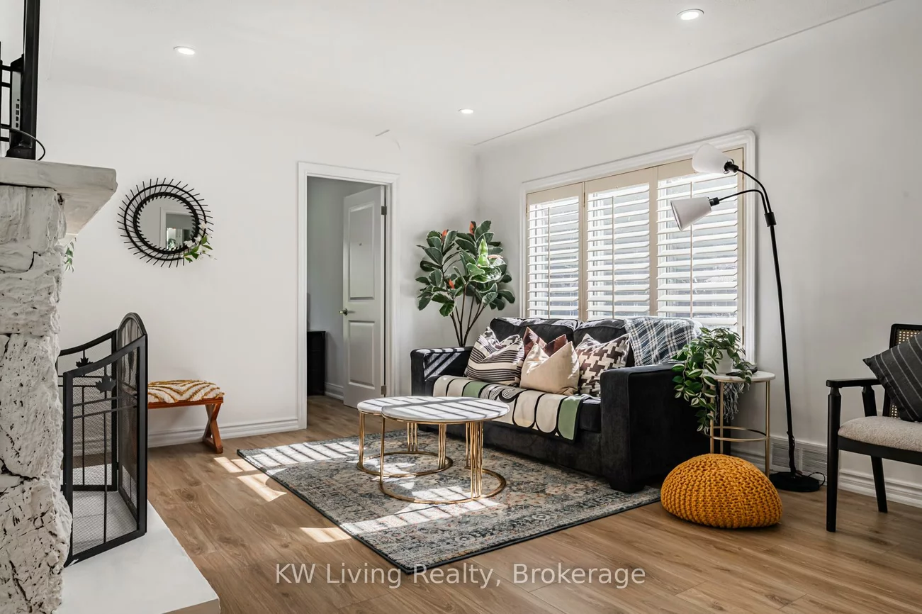 43, Maple, Port Credit, Mississauga