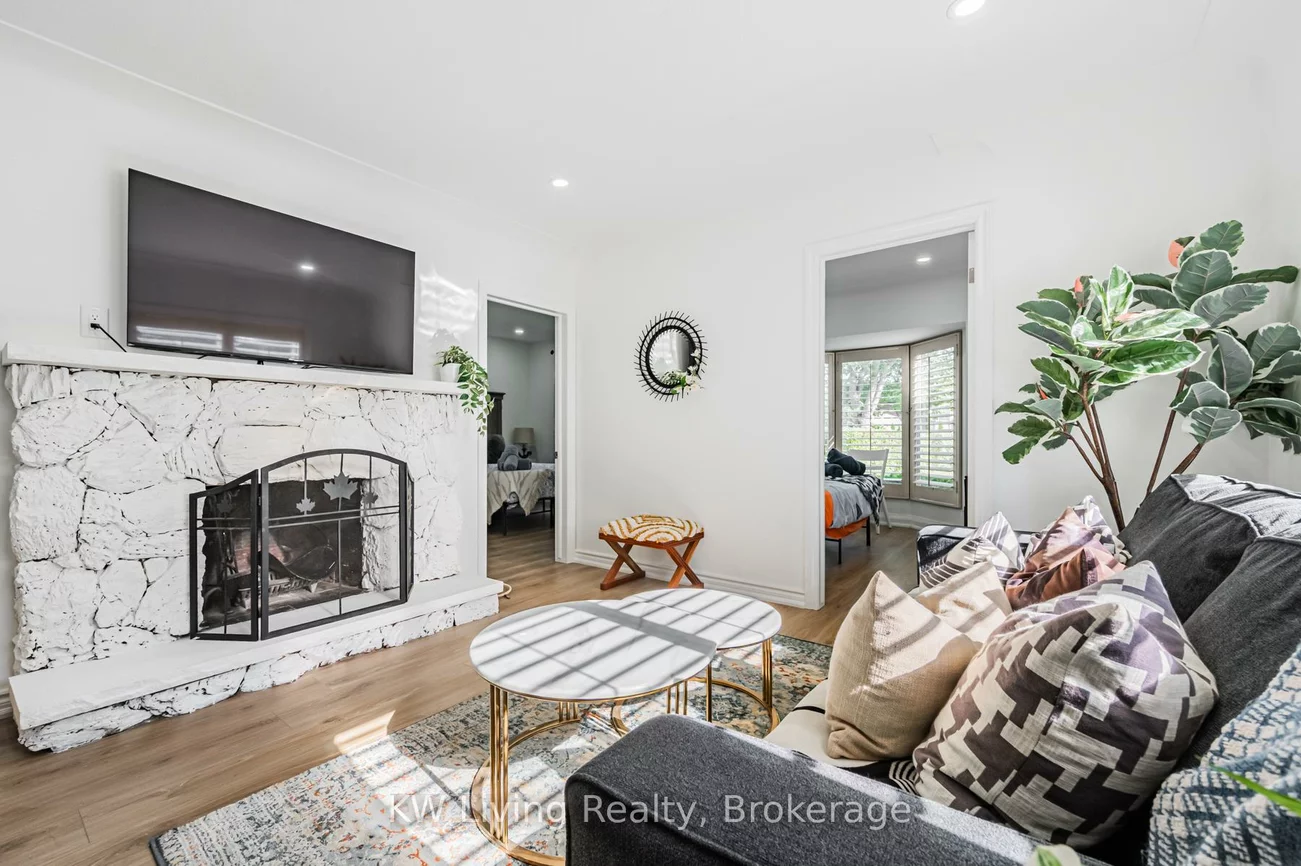 43, Maple, Port Credit, Mississauga