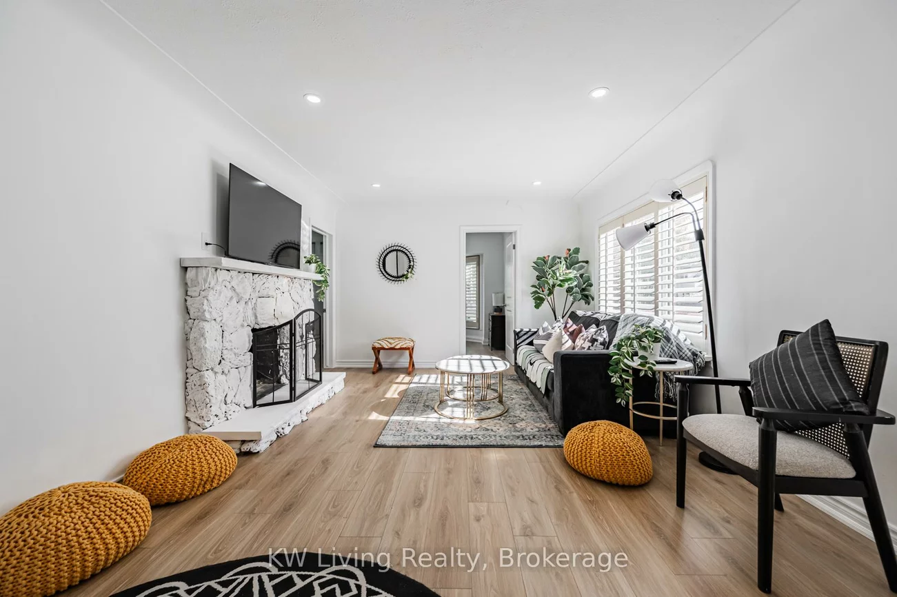 43, Maple, Port Credit, Mississauga