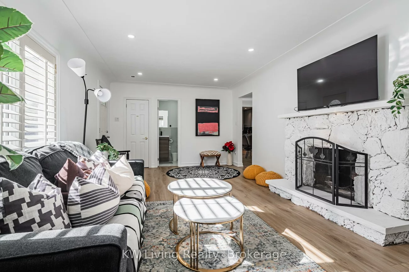 43, Maple, Port Credit, Mississauga