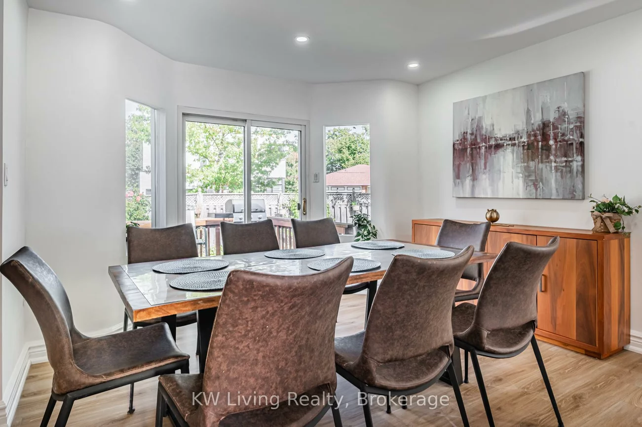 43, Maple, Port Credit, Mississauga