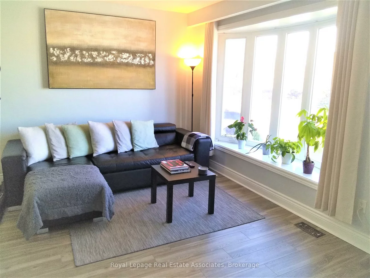 1492, Sandgate, Clarkson, Mississauga