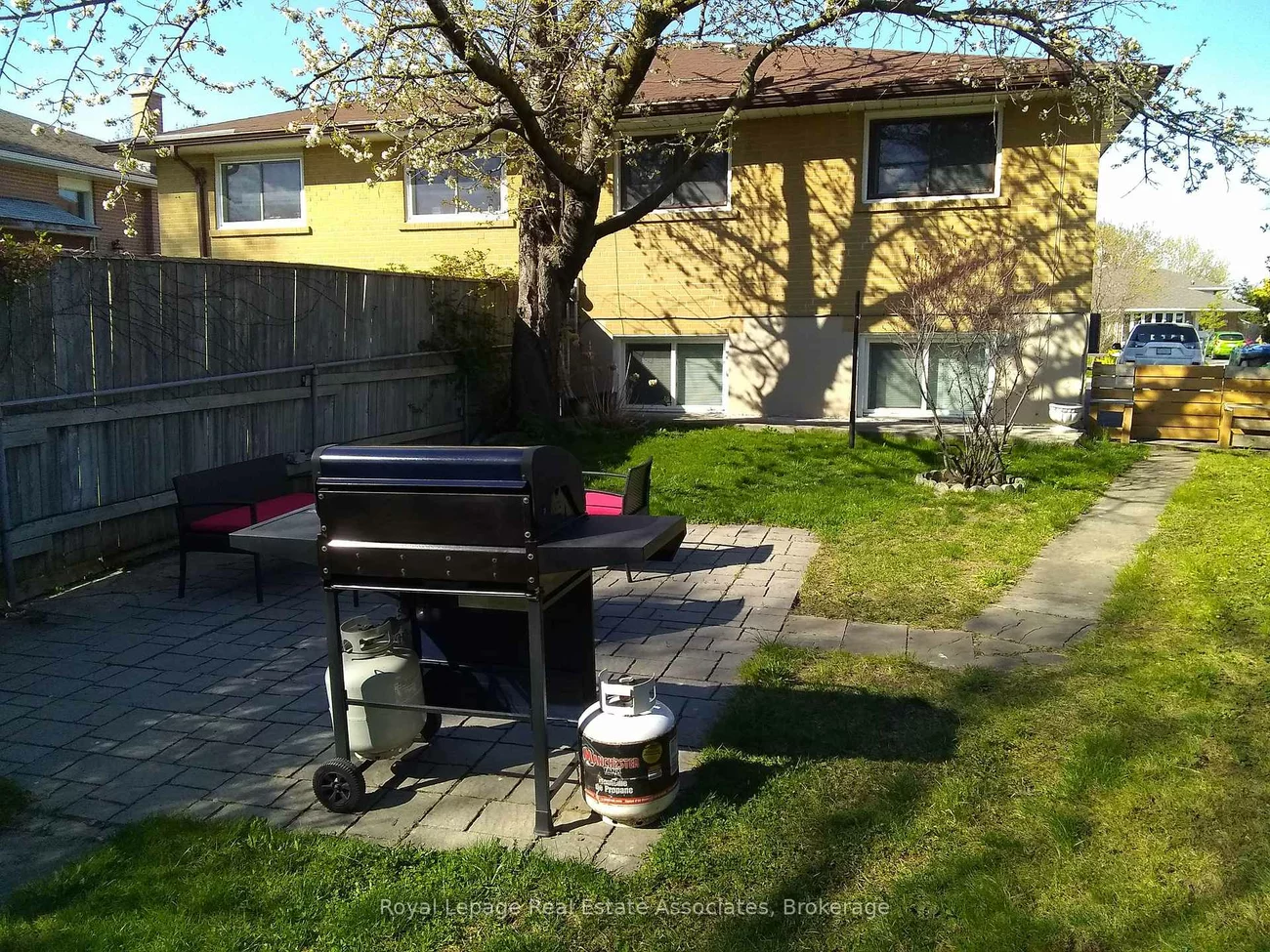 1492, Sandgate, Clarkson, Mississauga